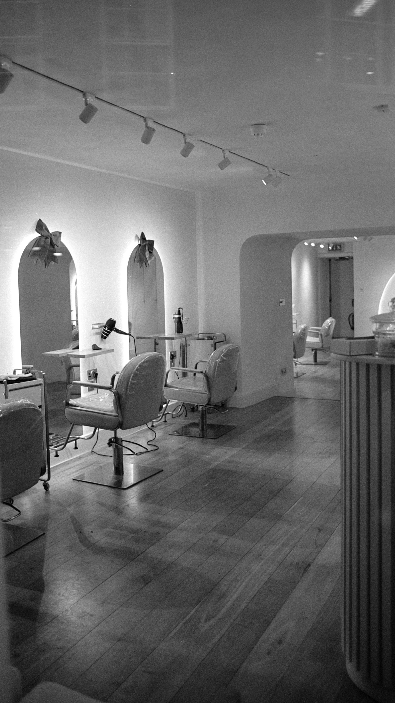 KATRINA Hairstyling Studio